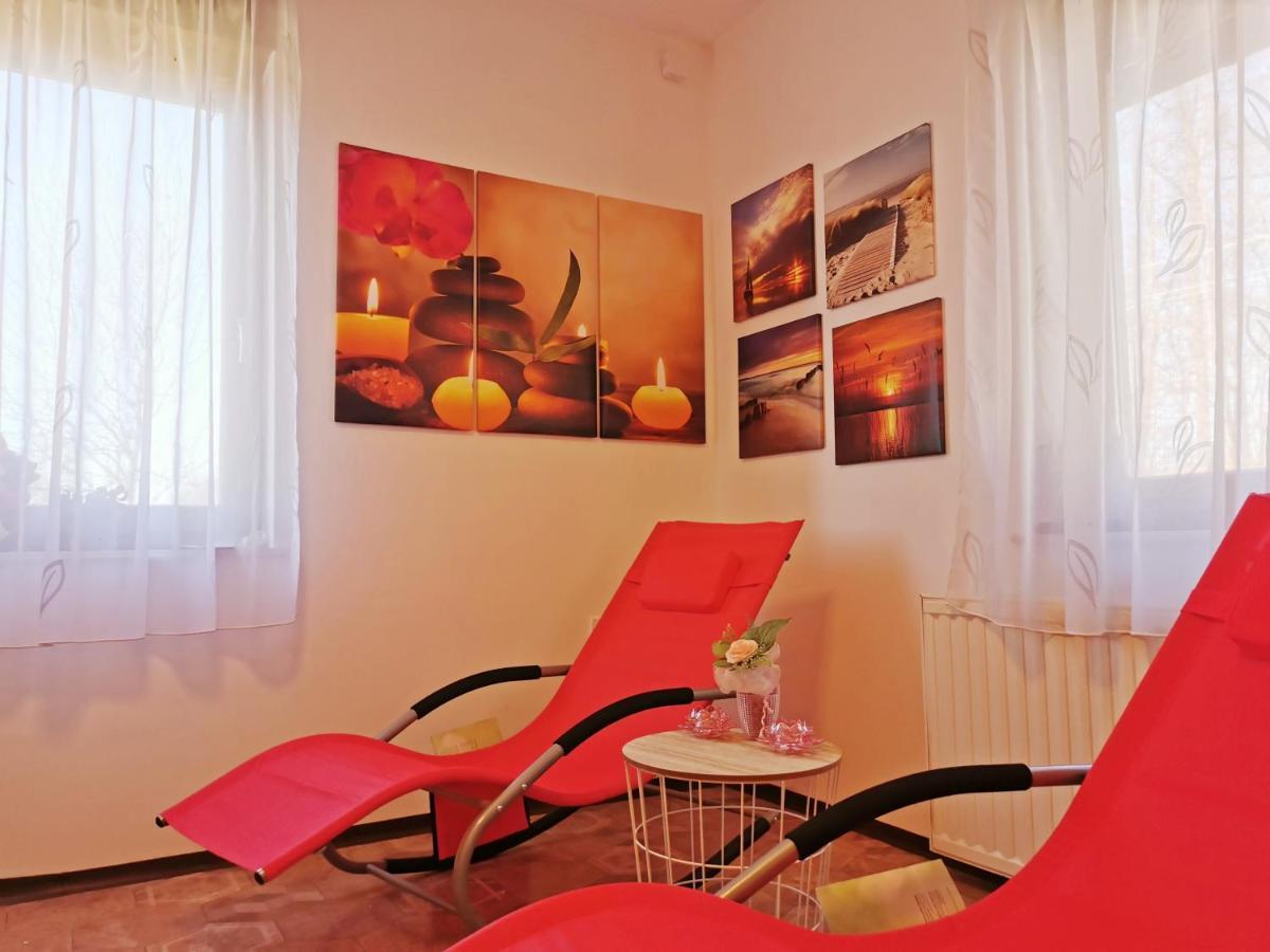 Urlaub Fuer Die Seele - Erholung Pur In Der Natur - Ferienhaus Mit Infrarotkabine & Relax-Raum Rucmanci Kültér fotó