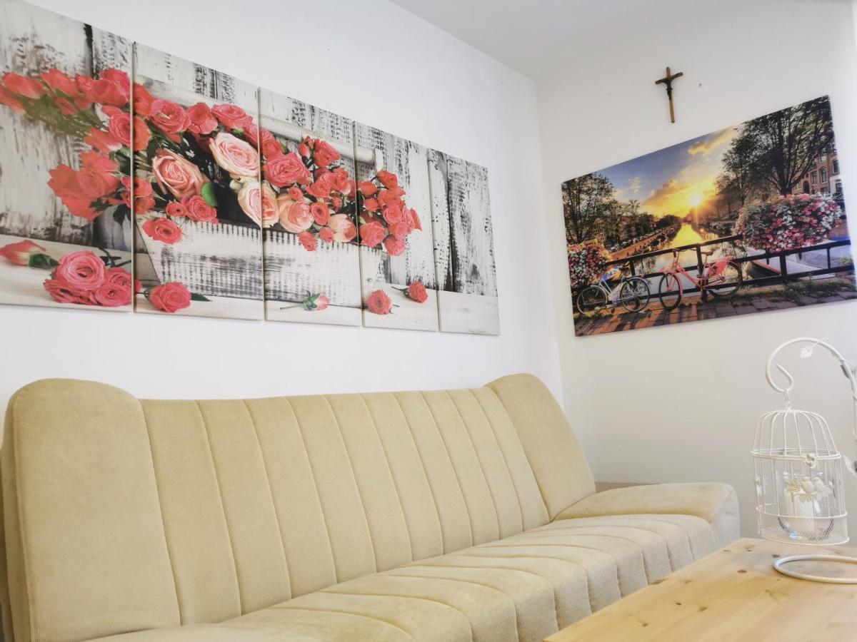 Urlaub Fuer Die Seele - Erholung Pur In Der Natur - Ferienhaus Mit Infrarotkabine & Relax-Raum Rucmanci Kültér fotó
