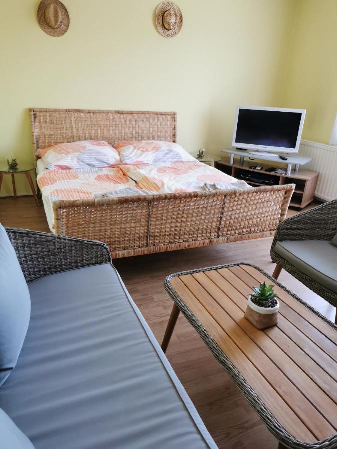 Urlaub Fuer Die Seele - Erholung Pur In Der Natur - Ferienhaus Mit Infrarotkabine & Relax-Raum Rucmanci Kültér fotó